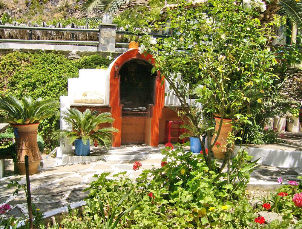 Villa Rena 바트시 외부 사진